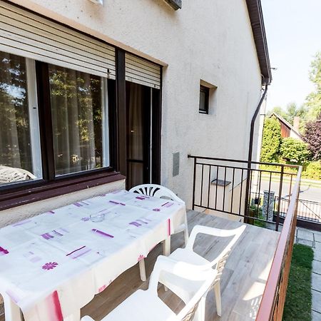 Lara Apartments Siófok Eksteriør billede