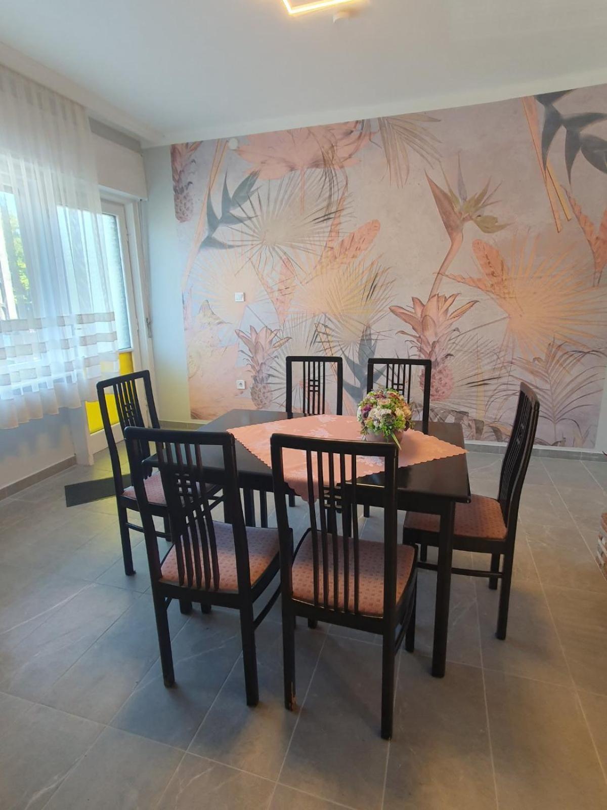 Lara Apartments Siófok Eksteriør billede